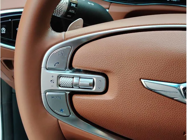 Car image 28