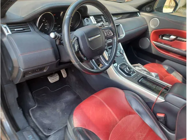 Car image 11