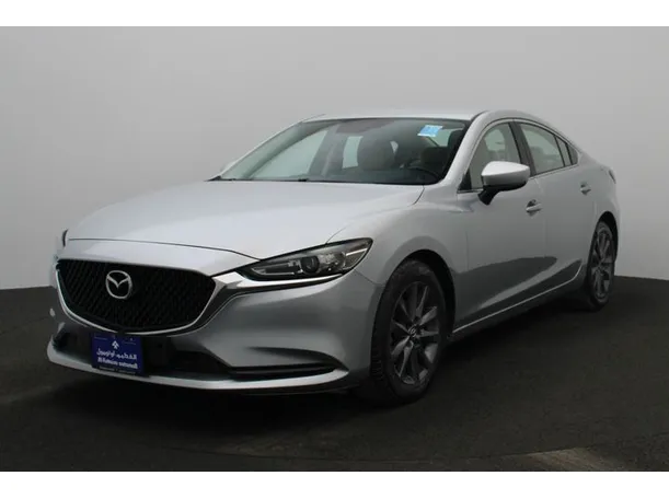 2023 مازدا 6 في الإمارات