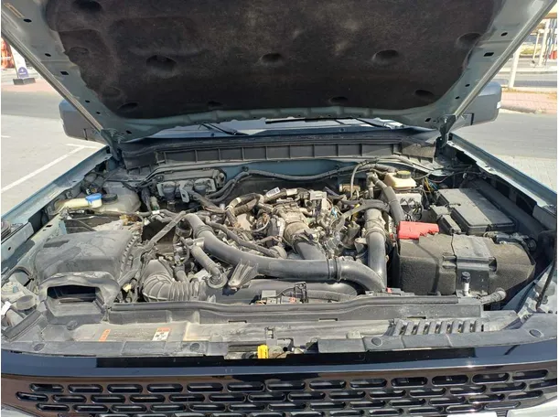 Car image 25