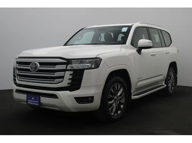 2023 Toyota Land Cruiser in Abu Dhabi