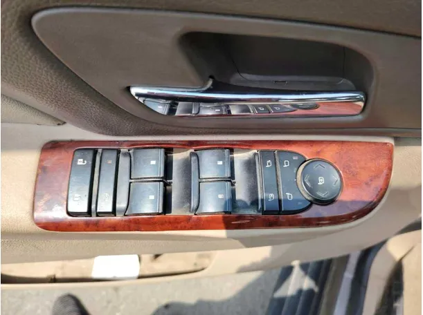 Car image 44
