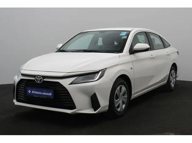 2023 تويوتا يارس في الإمارات