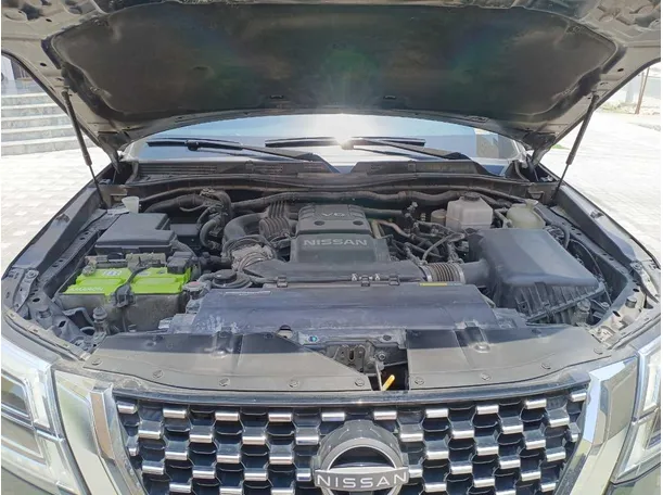 Car image 27
