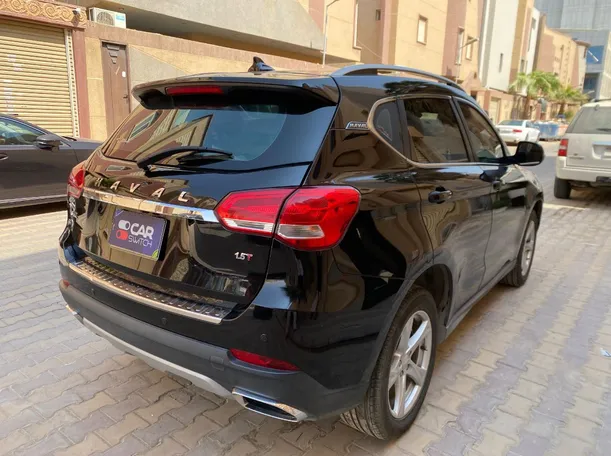 Car image 5