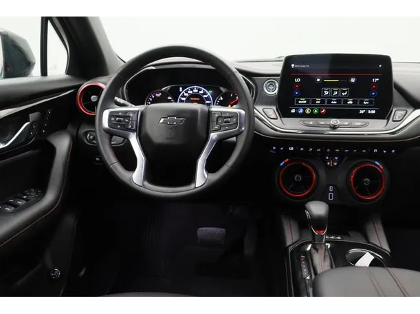 Car image 15