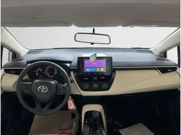 Car image 8