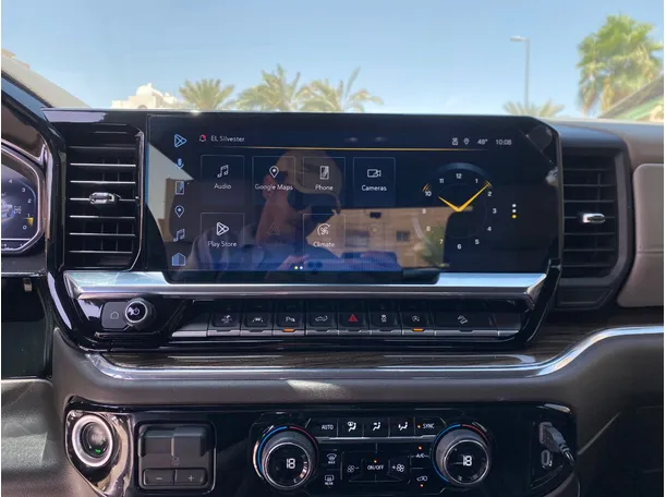 Car image 15