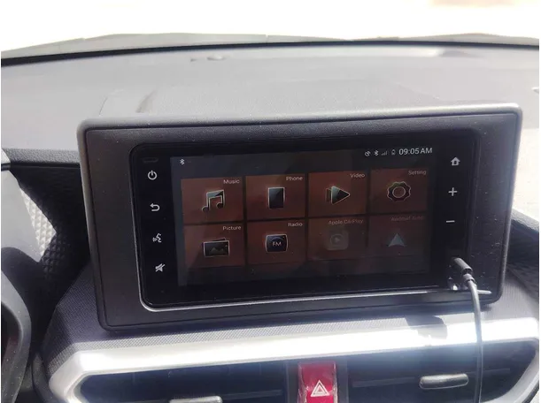 Car image 20