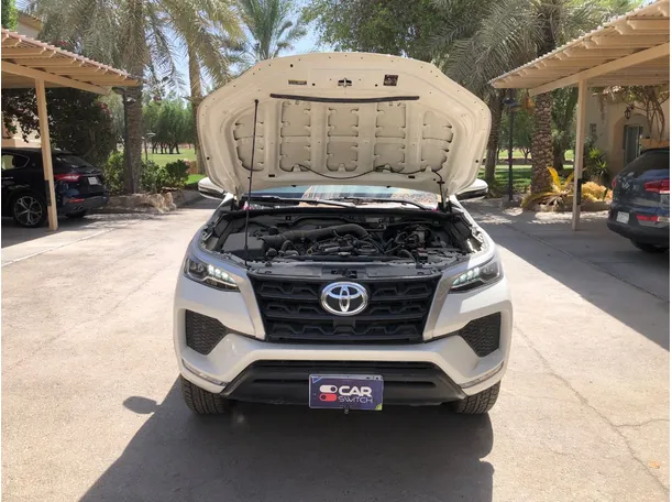 Car image 22