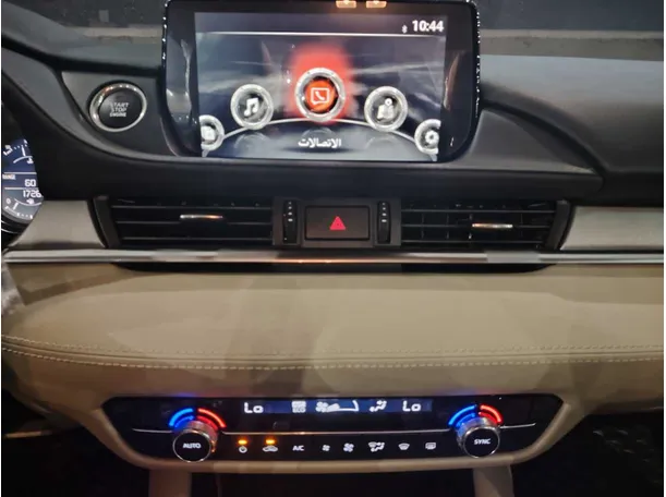 Car image 22