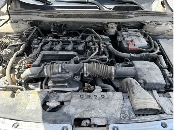 Car image 25