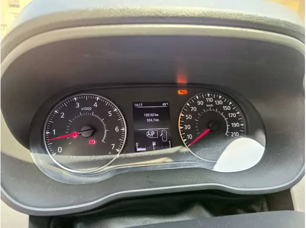 Car image 23