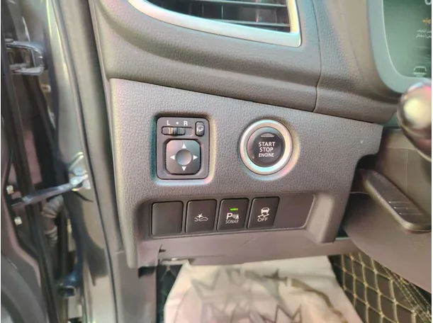 Car image 36