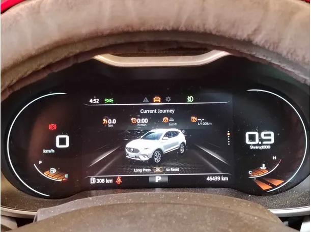 Car image 27