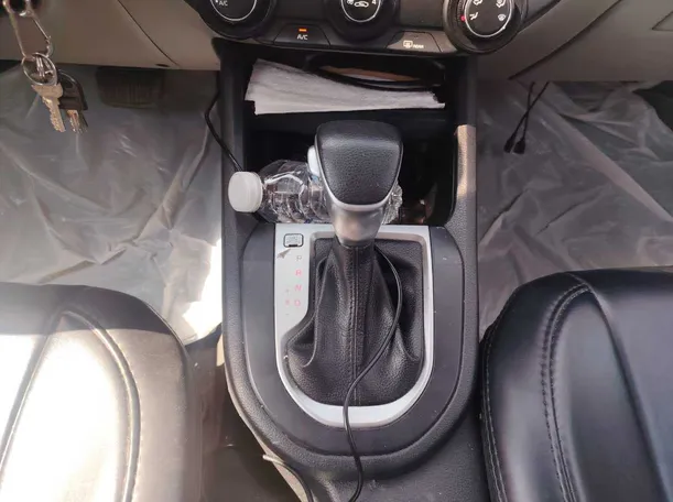 Car image 20
