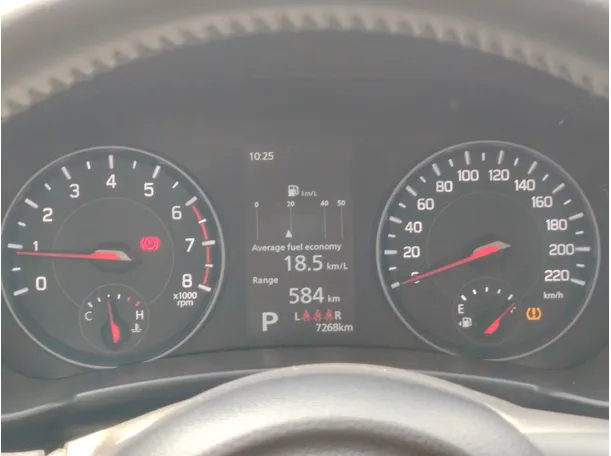 Car image 24