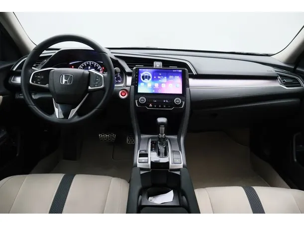 Car image 14