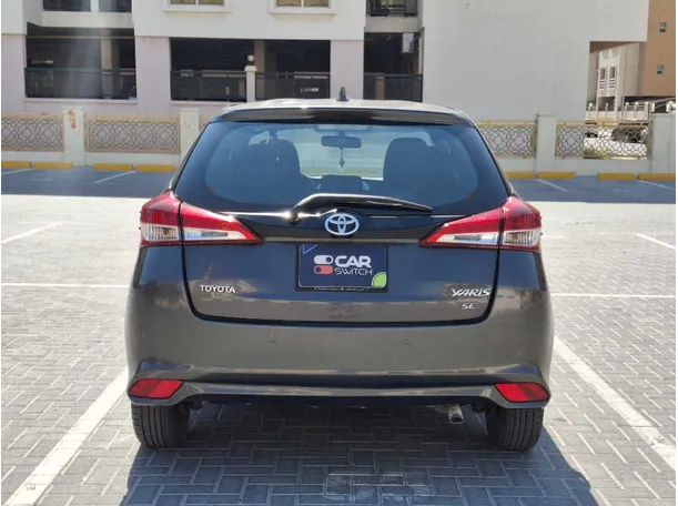 Car image 6
