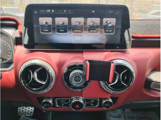 Car image 21