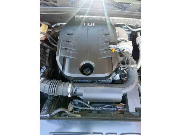 Car image 39