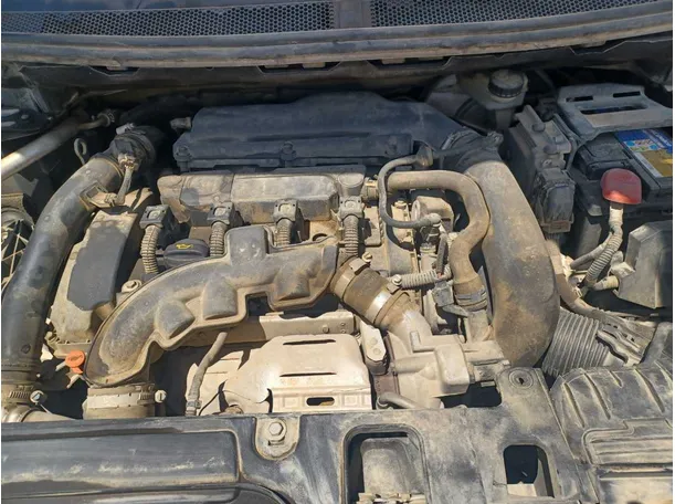 Car image 22