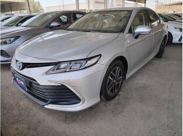 2022 تويوتا كامري في جدة