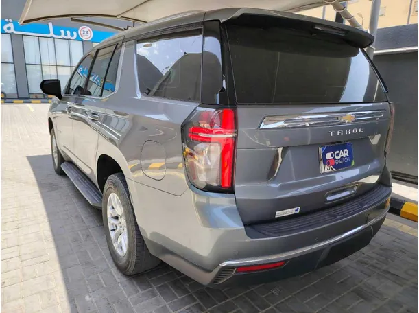 Car image 6