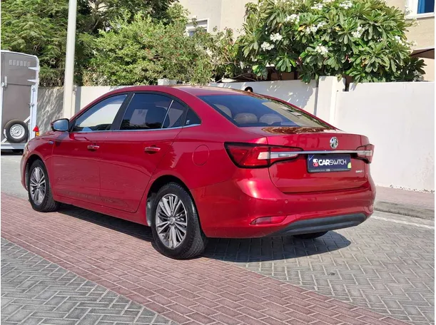 Car image 7
