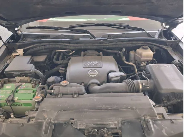 Car image 19