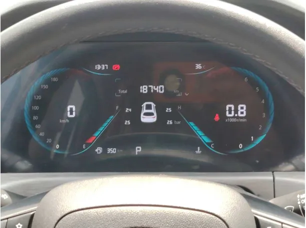 Car image 22