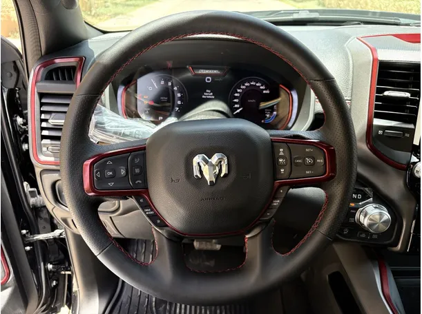 Car image 23