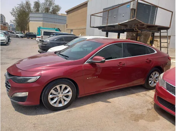 Car image 7