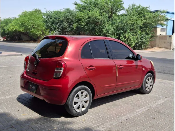 Car image 7