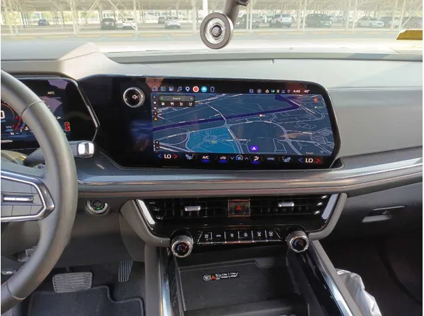 Car image 17