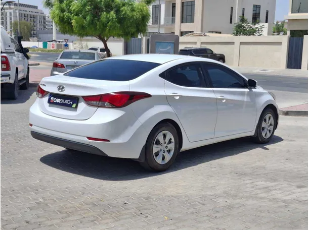 Car image 7