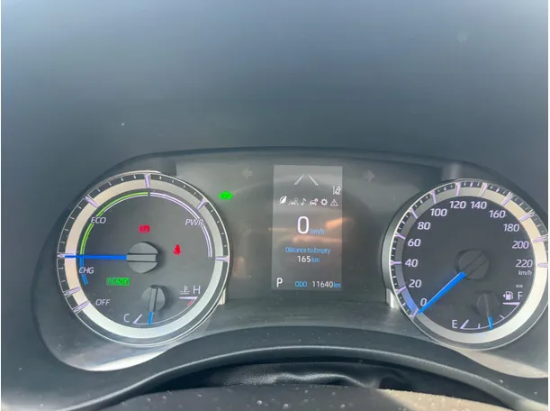 Car image 18