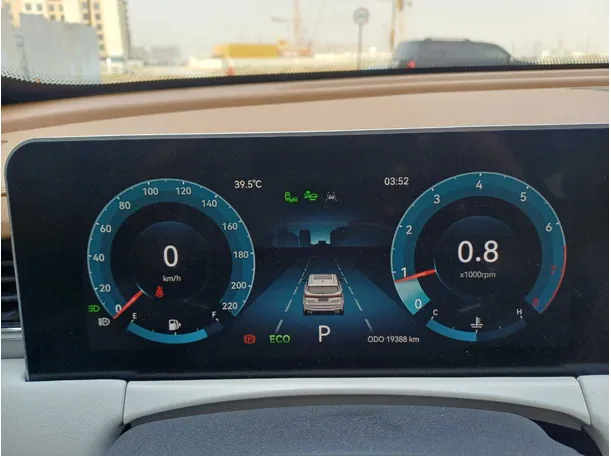 Car image 22