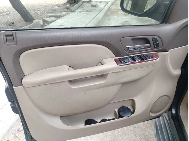 Car image 36
