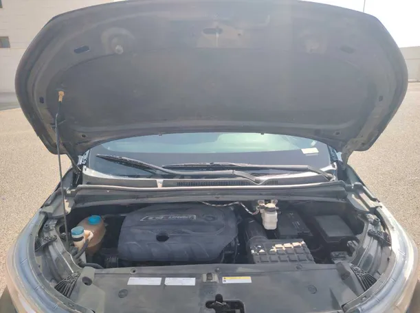 Car image 32