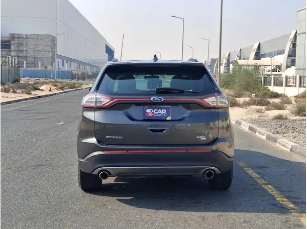 Car image 6