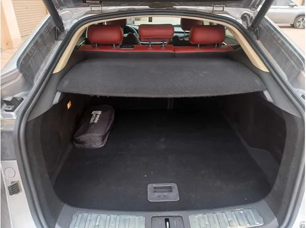 Car image 22