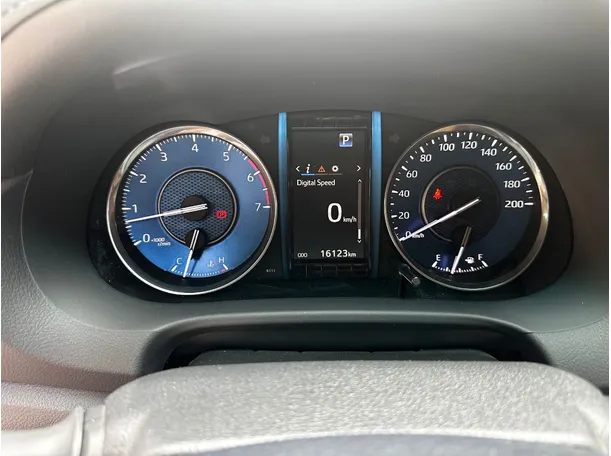 Car image 20