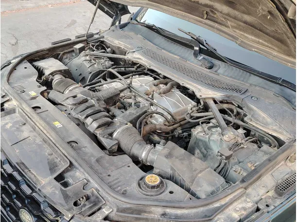 Car image 38