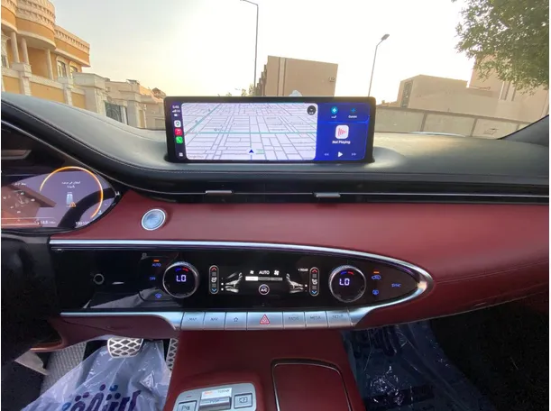 Car image 19