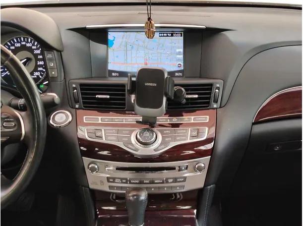 Car image 21