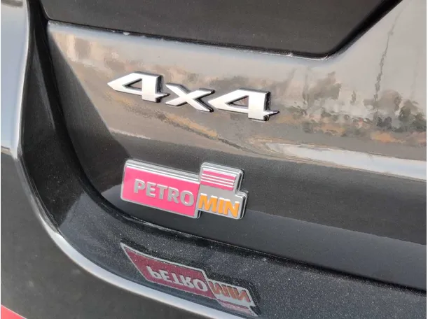 Car image 44