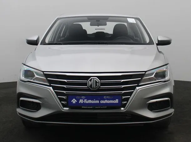 Car image 11