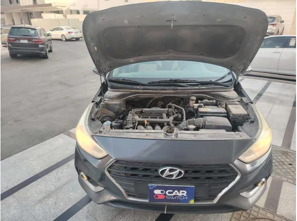 Car image 36