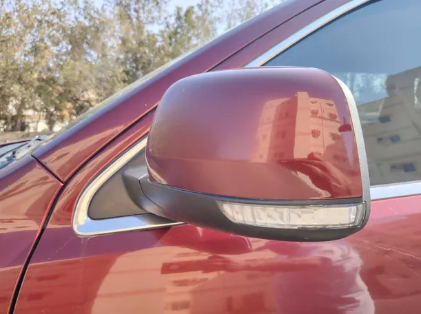 Car image 32